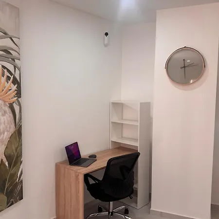 Playa Del Cura View דירה טורבייחה